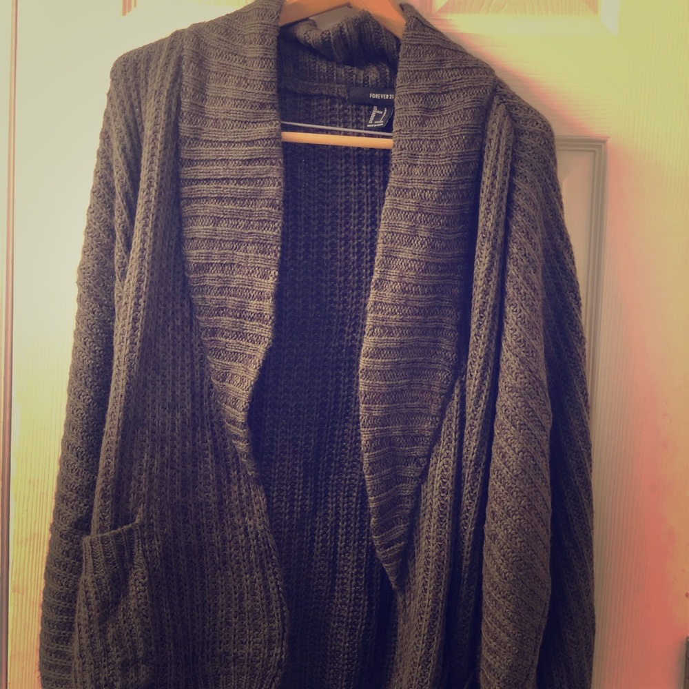 Forever 21 Sweater/Cardigan